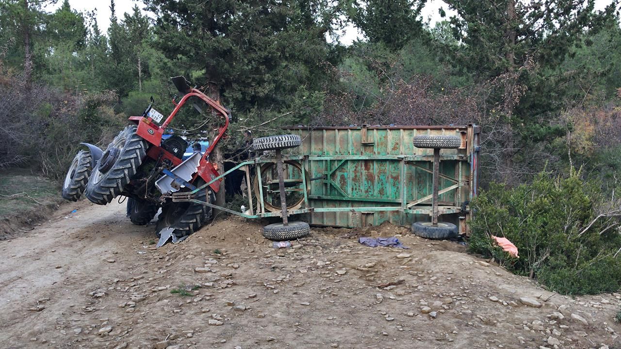 Tosya'da traktör devrildi: 1 ölü 1 yaralı