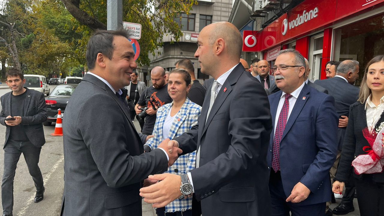 Baltacı, CHP Genel Başkan adayı Özgür Özel ile Zonguldak'ta