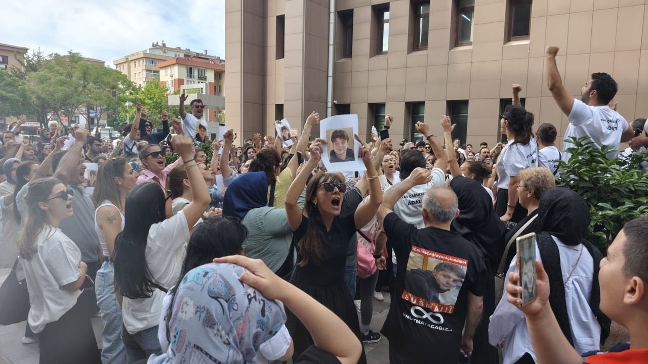 Kastamonulu Atlas için 'adalet' çağrısı Bakırköy'de yükseldi