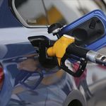 Benzine bu gece yarısı zam geliyor!