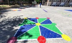 Kastamonu’da okul bahçeleri geleneksel oyunlarla rengarenk!