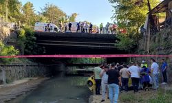 Zonguldak’ta savrulan taksi kaldırımdaki yayalara çarptı 1 ölü, 4 yaralı