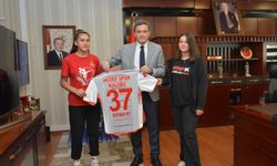 Kastamonu Hedefspor'dan Emniyet Müdürüne ziyaret