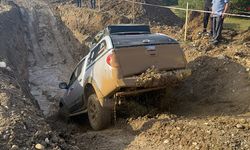 Kastamonu'da off-road araçlarından müthiş performans gösterisi!