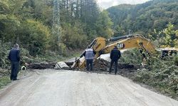 İnebolu'da menfez çöktü, yol ulaşıma kapandı!