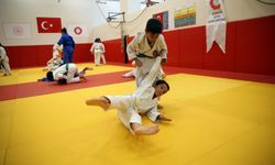 Daha önce hiç bilmedikleri judoda madalya kazandılar