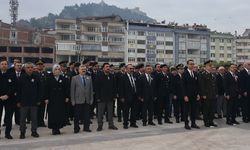 Büyük Önder Atatürk Sinop'un ilçelerinde törenle anıldı