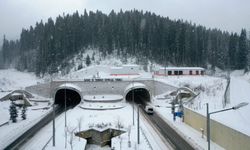 Ilgaz'da kar kalınlığı 20 santimetreyi geçti