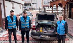 Azdavay’da yangın zede aileye yardım