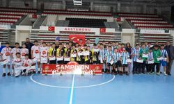 Kastamonu'da Yıldızlar Futsal şampiyonları belli oldu