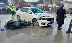 Kastamonu'da motosiklet ile otomobil çarpıştı: 2 yaralı