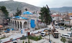 Tokat’ta tarihi cami restorasyonunda mezarlara ulaşıldı