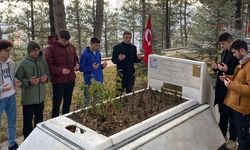 Kastamonu Ülkü Ocakları'ndan Şehitlik ziyareti