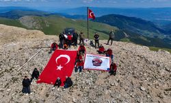 KAMPOFF'tan 2 bin 587 rakımlı zirvede anlamlı etkinlik