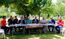 Niğde Valisi ve TİGAD heyetinden Gazeteciye taziye ziyareti
