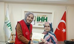 Kastamonulu küçük Meryem biriktirdiği harçlıklarını bağışladı