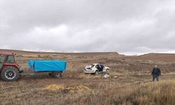 Otomobil şarampole yuvarlandı: Baba ve oğlu yaralandı