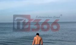 Cide'de bir vatandaş aralık ayında denize girdi