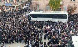 Umre yolcuları Kastamonu'dan dualarla uğurlandı