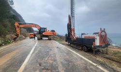 Çöken Cide-Bartın yolunda çalışmalar başladı