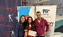 Kastamonulu eskrimciler Ankara’dan madalyayla döndü