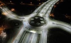 Tosya’da Eceoğlu Kavşağı aydınlatıldı