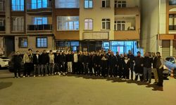 Dadaylı gençler bir arada