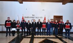 Vali Dallı’dan Kastamonu İl Tarım yöneticilerine başarı belgesi