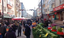 Bayram alışverişi çarşı ve pazarlarda yoğunluk oluşturdu