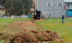 Soğuksu’da halı saha yapımına başlandı