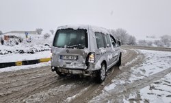 Kastamonu'da 10 aracın karıştığı kazada 6 kişi yaralandı