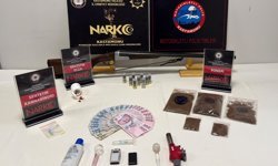 Kastamonu’da 2 ayrı adrese operasyon: 6 şüpheli yakalandı!