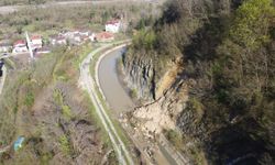 Cide’de heyelan paniği: HES kanalı taştı, köy sular altında kalıyordu
