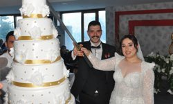 Demirkan ve Uykucu ailelerinin mutlu günü