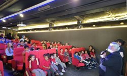 Hanönü'nde 300 öğrenci tırda sinemayla buluştu