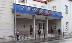 Abdurrahmanpaşa Lisesi yasta