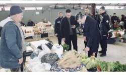 İnebolu Kaymakamı Uçar tezgah tezgah dolaştı