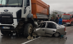 Kastamonu yolunda can pazarı: Kamyonun altına girdi!