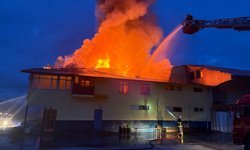 Kastamonu’da korkutan fabrika yangını!