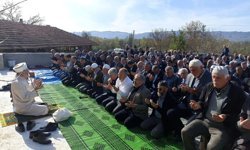 Milletvekili Uluay’ın yengesi Yıldız Uluay toğrağa verildi