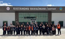 Köy okuluna havalimanı sürprizi