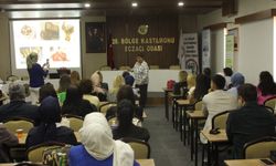 Kastamonu'da eczacılara kozmetoloji eğitimi verildi