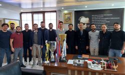 Şampiyon takımdan Başkan Demir’e ziyaret