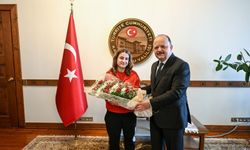 Vali Dallı, Gençlik Haftası’nda genç sporcuları ağırladı