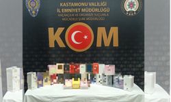 Kastamonu’da iş yerlerine baskın: Kaçak telefonlar ele geçirildi