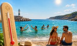 Cide'de deniz suyu sıcaklığı yüzleri güldürdü