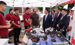 Cumhuriyet Meydanı’nda Mesleki Eğitim Şenliği düzenlendi