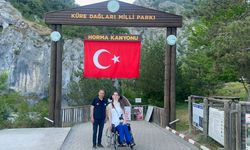 "Dünyanın en uzun boylu kadını" Kastamonu'yu gezdi