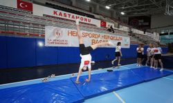 Kastamonu Yaz Spor Okulları'nda 23 branşta eğitim veriliyor