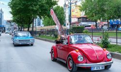 Kastamonulular eski günlere hasretini klasik araçlarla giderdi